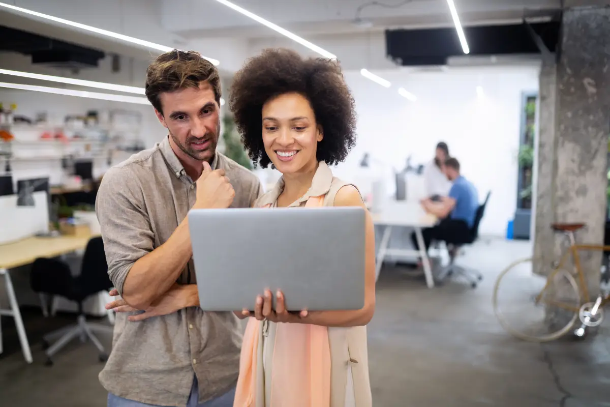 Inhouse Payroll vs. Outsourcing