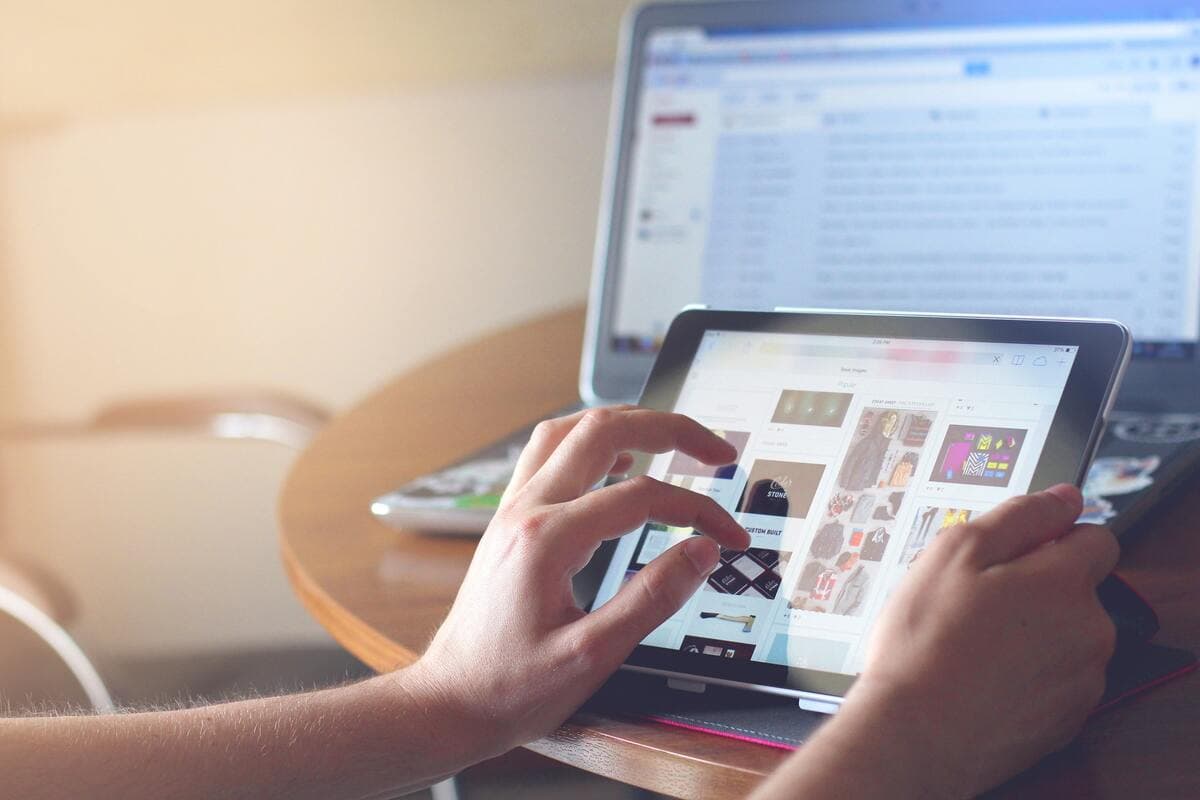 Digital Dilemma_ Why Payroll Companies Need to Embrace Digital